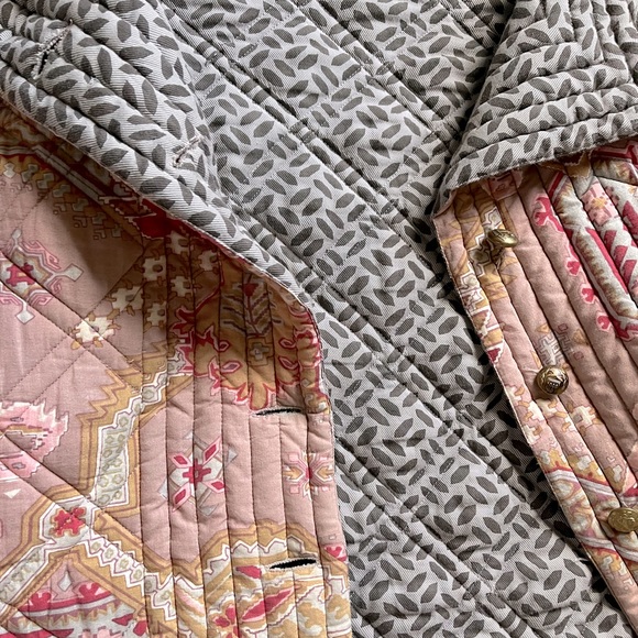 Antik Batik Quilted Print Jacket - Picture 11 of 11